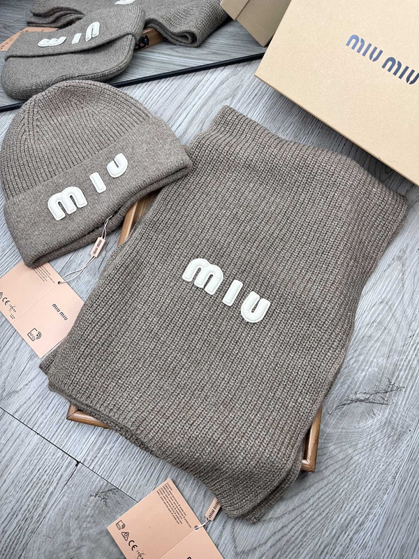 ブランドマフラー細部ディテール